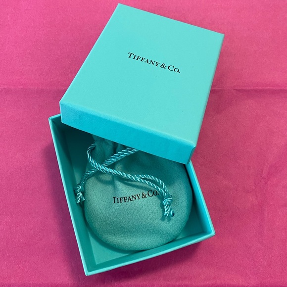 Authentic Tiffany & Co Sterling Silver Double Heart Tag Pendant Necklace ❤️ - Picture 14 of 14